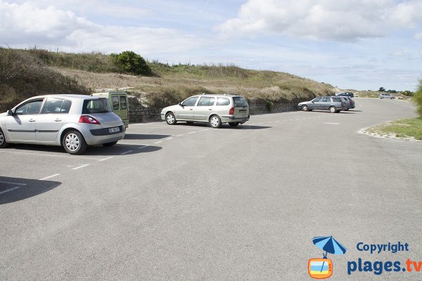 Parking de la plage des Sables Blancs à Loctudy