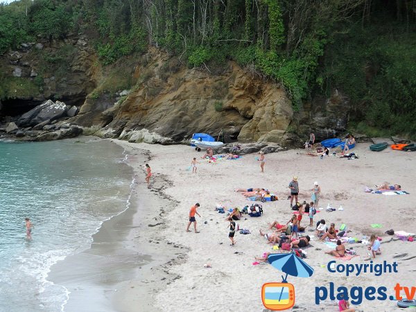 Plage des Sables Rouges sur l'ile de Groix