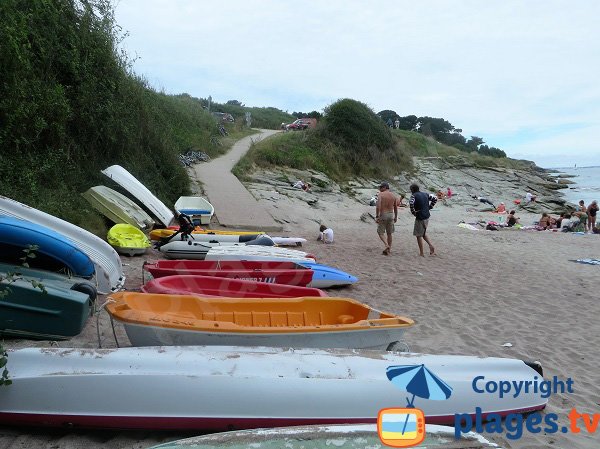 Access to Sables Rouges beach - Groix