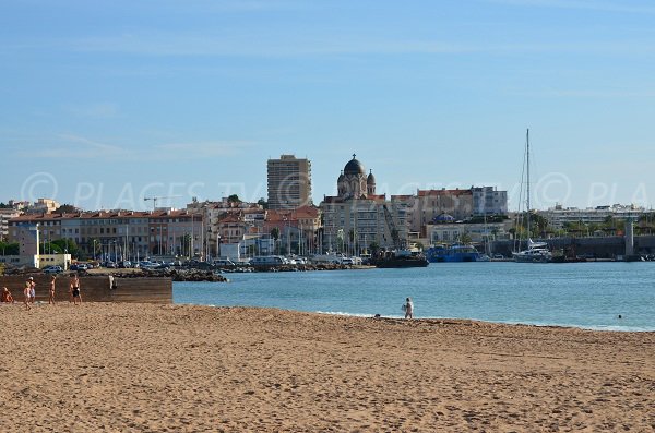 Port of St Raphael from Fréjus beach