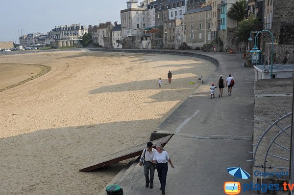 Photo de la plage des Bas Sablons de Saint-Malo