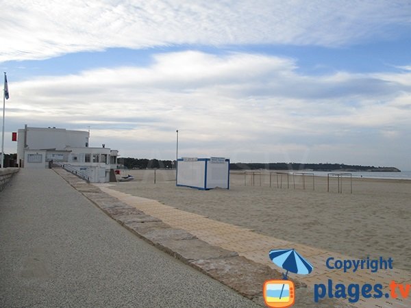 Poste de secours de la plage de Saint Georges d'Oléron