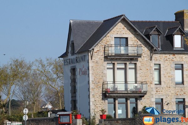 Restaurant à côté de la plage de Sainte Anne