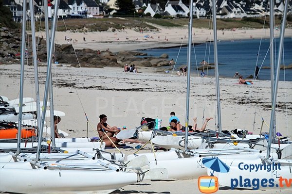 Sports nautiques sur la plage de Sainte Evette