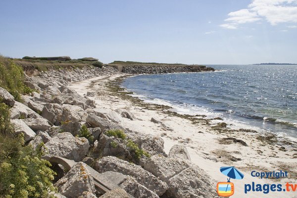 Saisies beach in Gavres - Morbihan