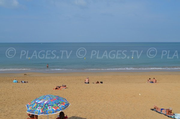 Wild beach between Boyardville and St Georges