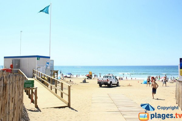 Beach supervised in Olonne sur Mer - Sauveterre 