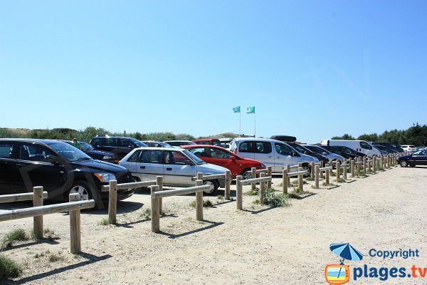 Parking of Sauveterre beach in Olonne sur Mer