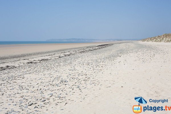 Large sand beach in Portbail