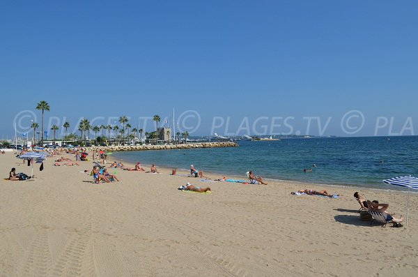 Beach near harbor of Golfe Juan