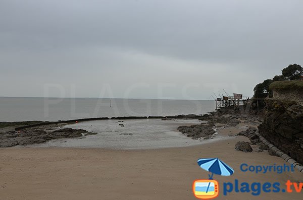 spiaggia dei capanni da pesca a Pornic