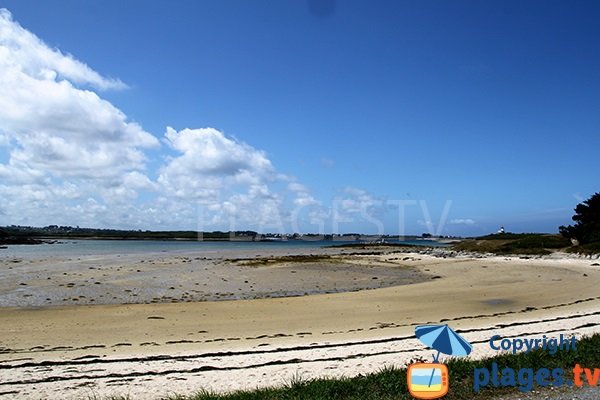 Photo de la plage de Saint Cava à Plouguerneau