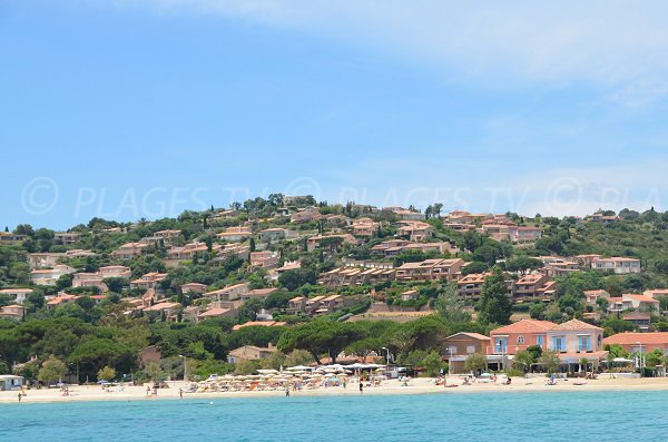 Environnement de la plage de Saint Clair au Lavandou