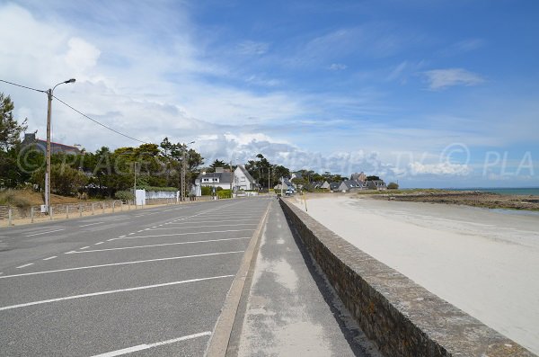 Parking of St Colomban beach in Carnac