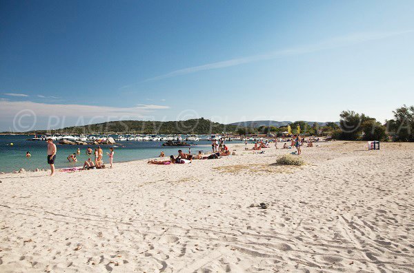 Photo de la plage de St Cyprien en Corse - zone nord