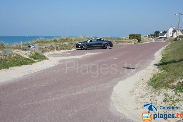 Stationnement de la zone sud de la plage de St Germain sur Ay