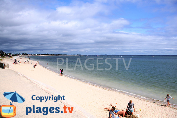 St Guérin - sandy beach