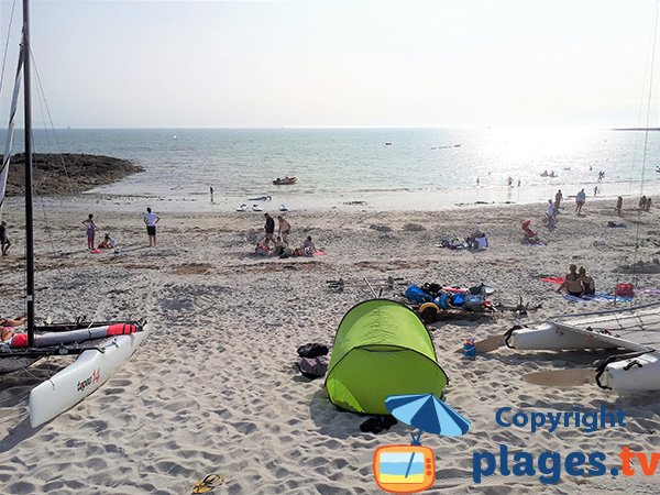 Plage surveillée de sable à Sarzeau - St Jacques