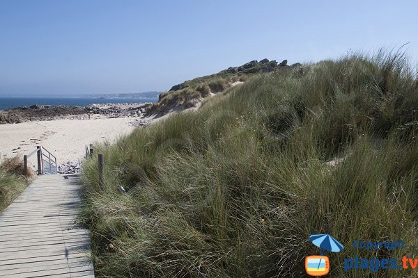 Percorsi di accesso alla spiaggia di St Michel