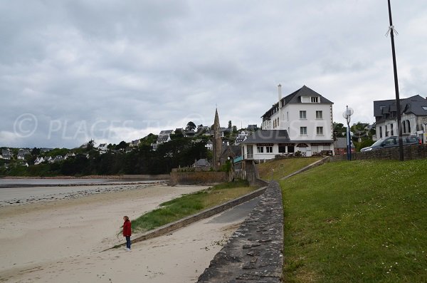 Plage de St Michel en Grève en Bretagne (22)