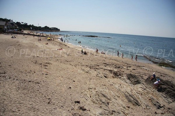 Photo de la plage dans le centre de Piriac sur Mer