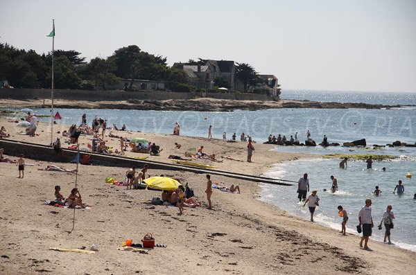 Photo de la plage au niveau du poste de secours de St Michel - Piriac sur Mer