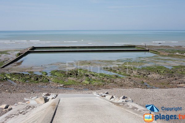 Swimming pool on the St Pair sur Mer beach