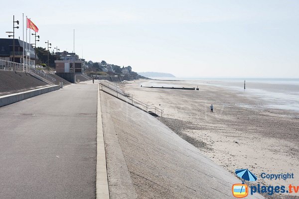 Photo of Saint Pair sur Mer beach - France