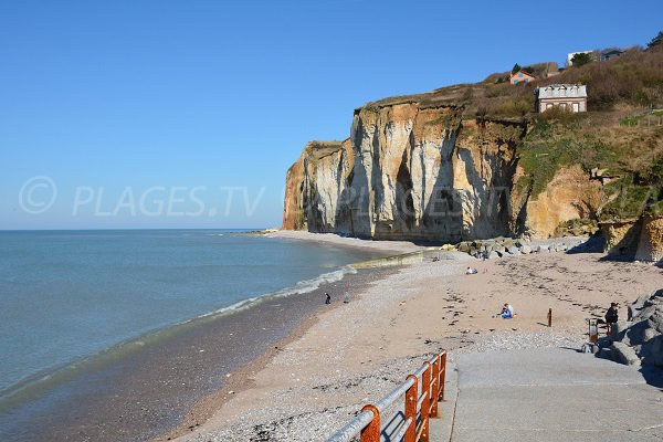 Photo of Saint Pierre du Port beach - France