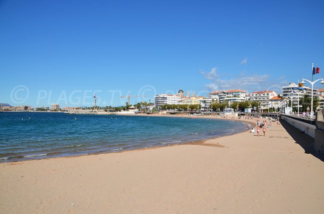 Plage principale de St Raphaël