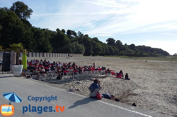 Restaurants et cabines de plage - St Valery sur Somme