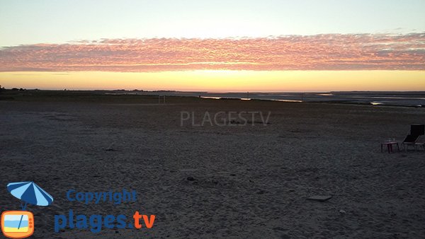 Coucher de soleil sur la plage de St Valery sur Somme