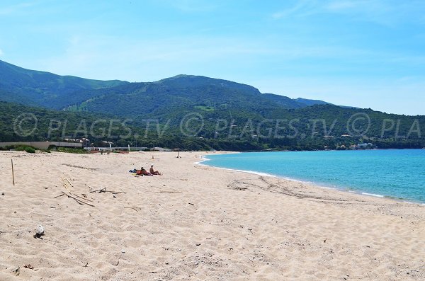 Plage de Stagnone en Corse