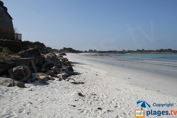 Plage sauvage à Santec - Staol