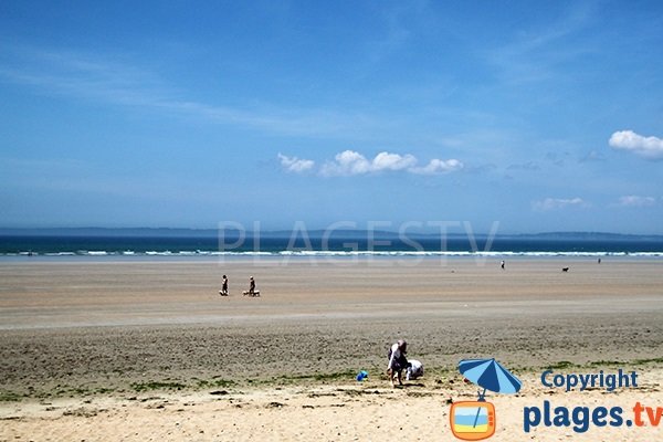 Grande plage à Ste Anne La Palud - Bretagne