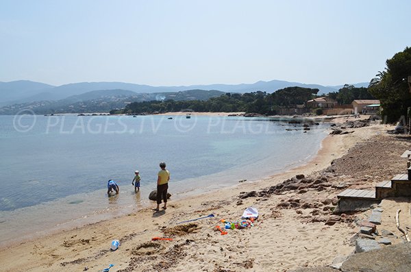 Foto della spiaggia di Ste Barbe a Isolella (Pietrosella)