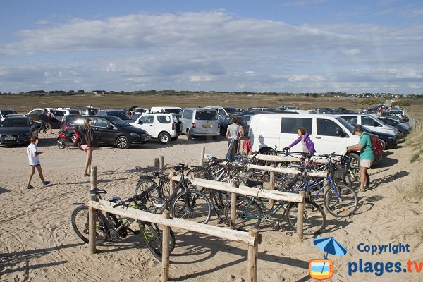 Parking of Sainte Barbe beach in Plouharnel