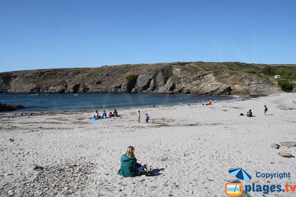 Cliffs of Ster Vraz beach in Sauzon - Belle-Ile