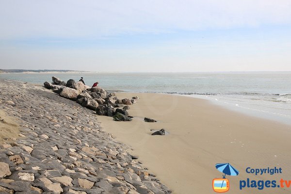 Beach next to the water sports center of Berck