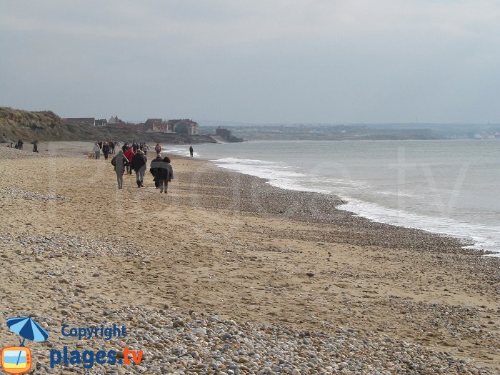 Sud d'Audresselles avec vue sur Ambleteuse par la plage