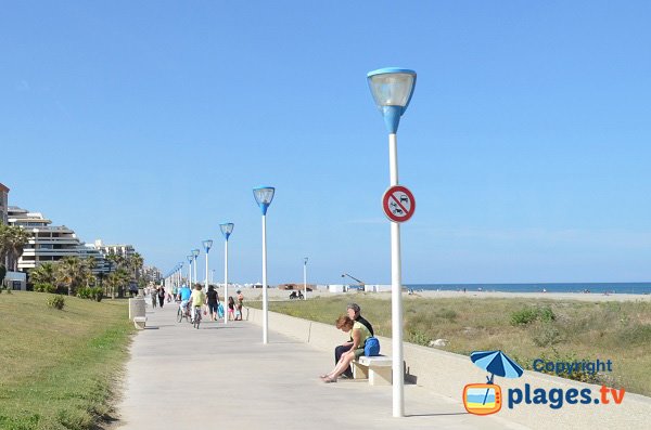 South of Trenet promenade  - Canet en Roussillon