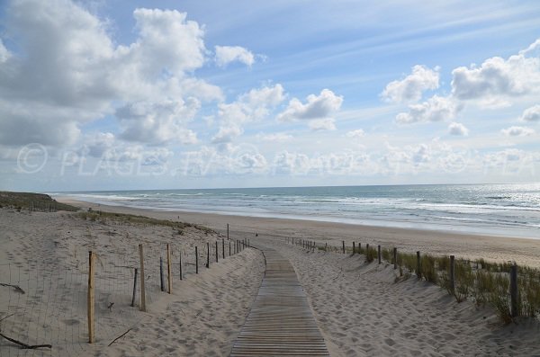 Accès à la plage Sud de Lacanau Océan