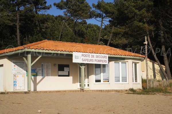 Poste de secours de la plage de Suzac