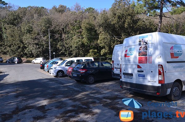 Parking of Suzac beach - Meschers