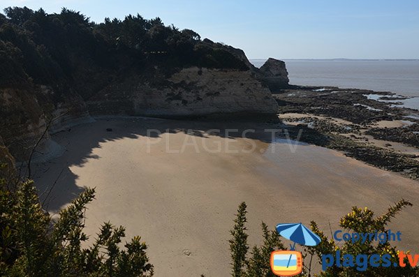 Nudist cove in Saint Georges de Didonne - France