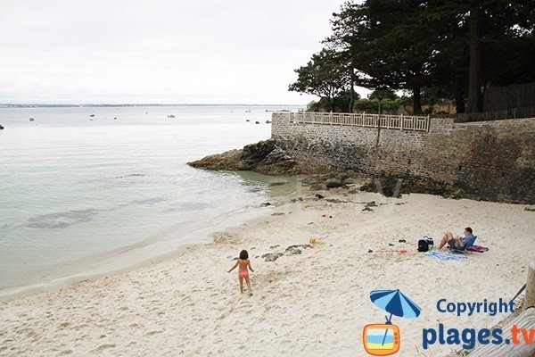 crique de Tadamec'hed à Fouesnant avec vue sur Concarneau