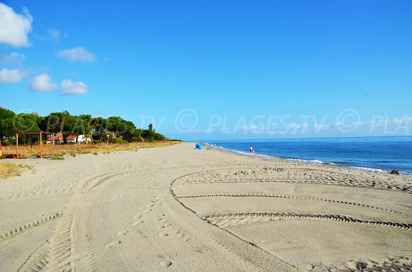 Photo de la plage de Taglio Isolaccio en Corse