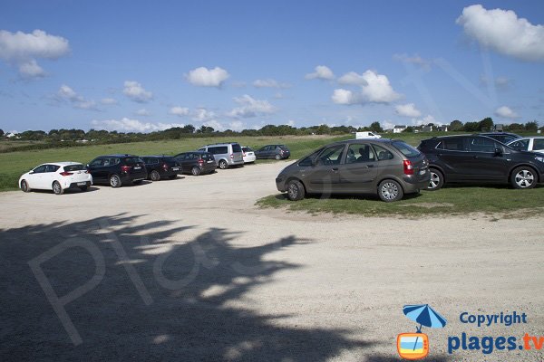 Parking gratuit de la plage de Tahiti - Névez