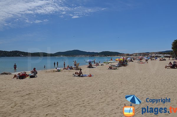 Vue sur le Golfe de St Tropez à Port Grimaud