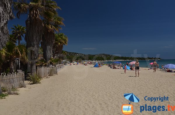 Großer Strand in Port-Grimaud